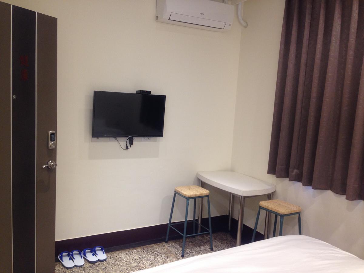 Kaishan B&B Tainan Exteriör bild